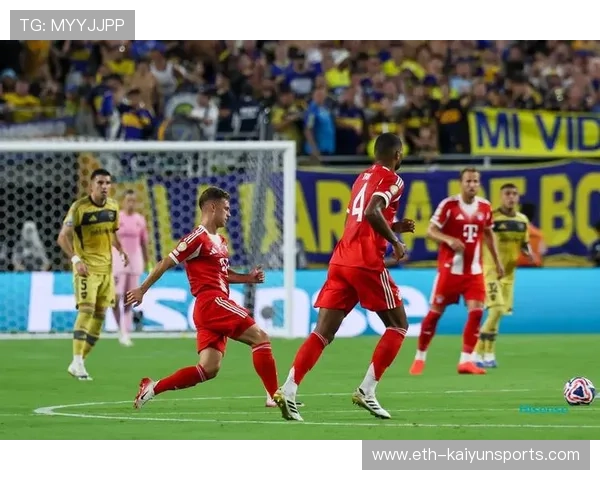 博卡433阵型被拜仁多点突破瓦解，博卡历年球衣